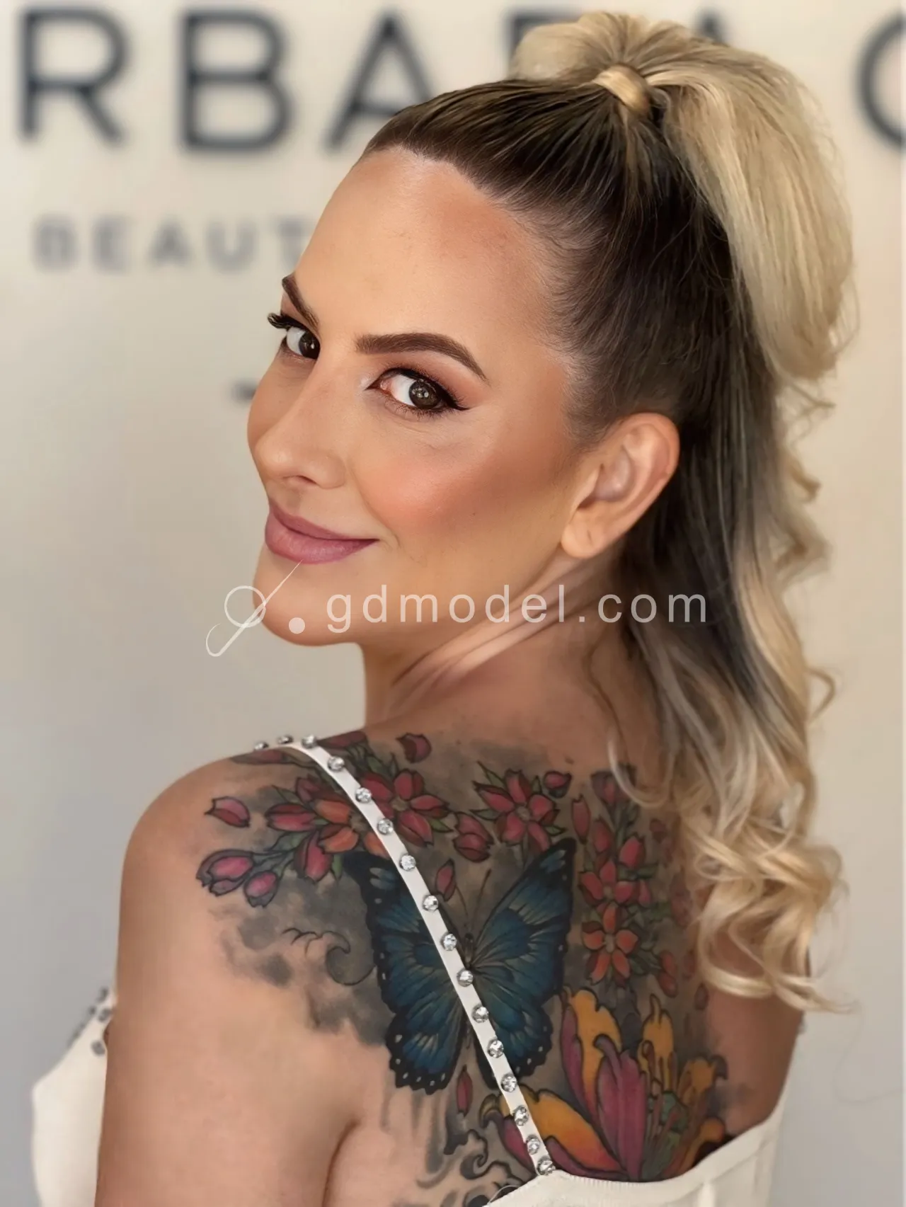 Foto 2 de Fernanda Andrade em Curitiba